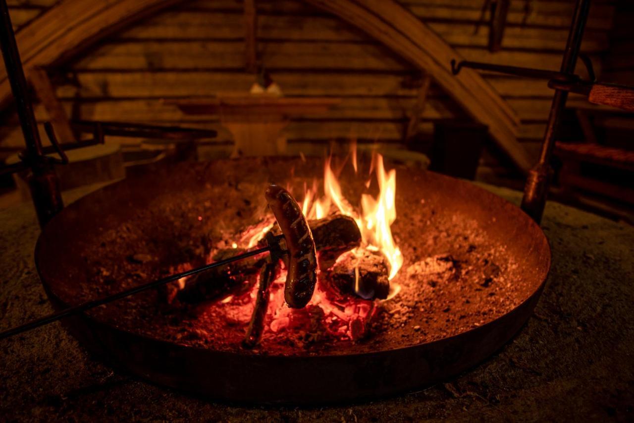 Yurt District Hotel Rovaniemi Ngoại thất bức ảnh