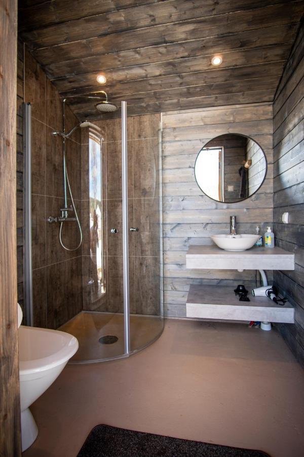 Yurt District Hotel Rovaniemi Ngoại thất bức ảnh